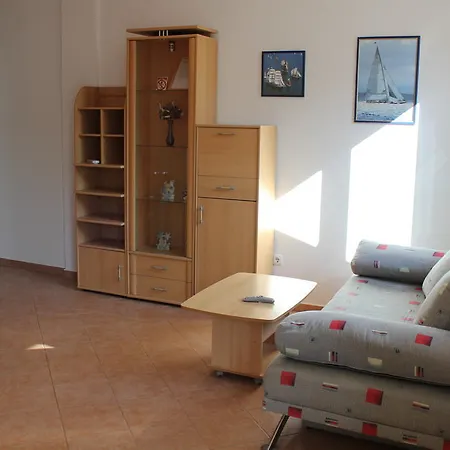 Laila Novigrad Istria